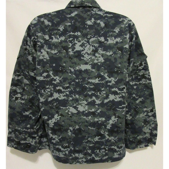 US Navy Working Uniform Type I Blue Digital Camo Shirt Jacket Medium Short - Picture 10 of 12